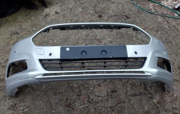 Ford Mondeo MK V Front bumper DS7317757JW