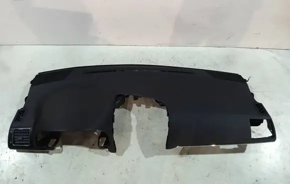 Toyota Avensis T270 Dashboard 