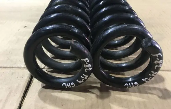 BMW M4 F82 F83 Rear coil spring