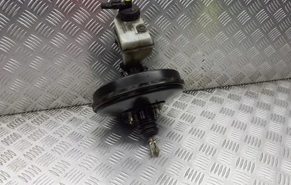 Renault Kangoo I Brake booster 8200091050
