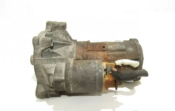 Peugeot 308 Starter motor 9654561480