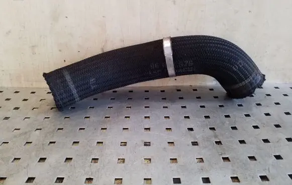 Chevrolet Captiva Intercooler hose/pipe