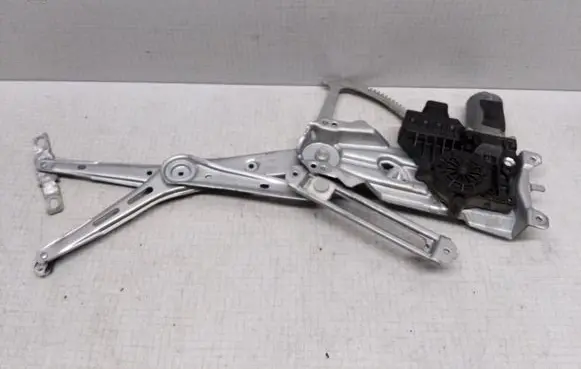 Opel Astra G Front door window regulator with motor 90521882 119951200