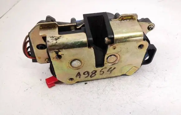 Chrysler Grand Voyager IV Front door lock