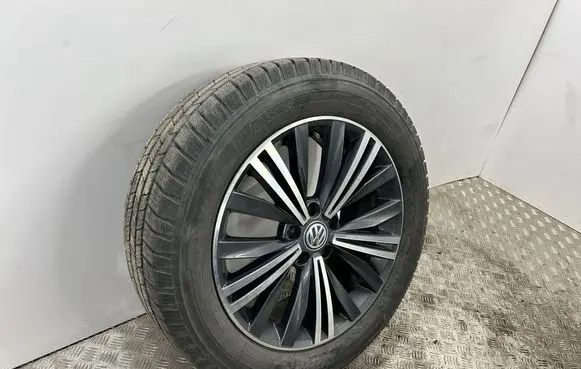 Volkswagen Tiguan Allspace R18 alloy rim 5NN601025L