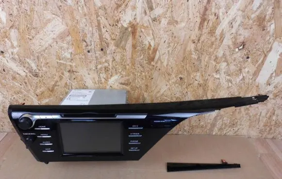 Toyota Camry VIII XV70 Radio/CD/DVD/GPS head unit 8614033C80