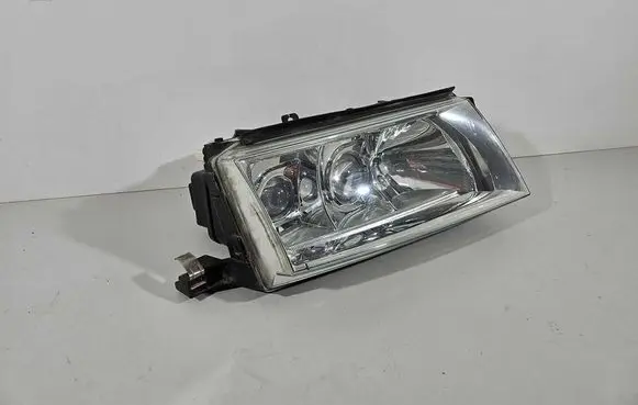 Skoda Octavia Mk1 (1U) Headlight/headlamp 103419012871