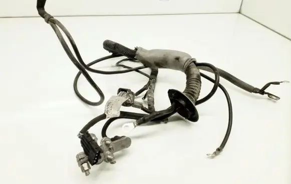 Positive cable (battery)