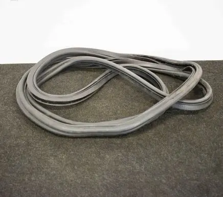 BMW 4 F36 Gran coupe Trunk rubber seal (body) 