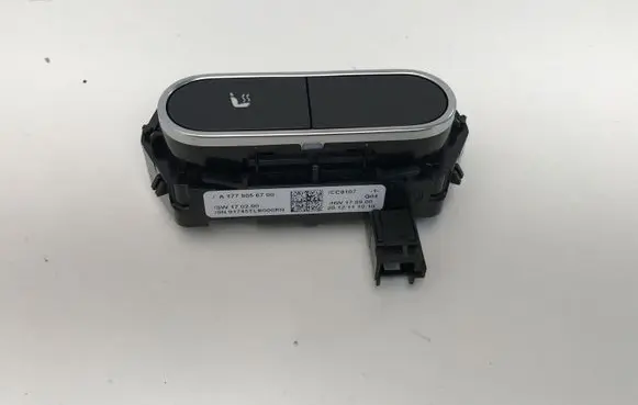 Mercedes-Benz GLA H247 Seat heating switch A1779056700