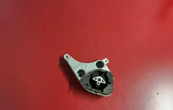 BMW X5 F15 Gearbox mount 6876289 6874818 22326876289