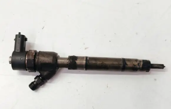 KIA Sportage Fuel injector 338002A800