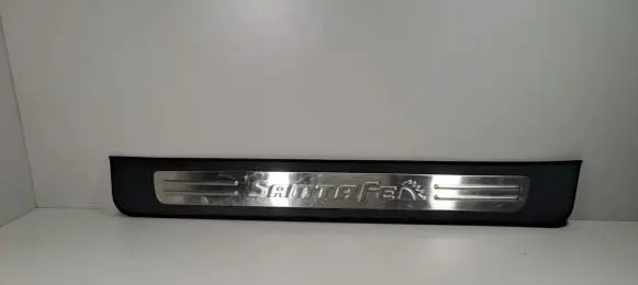 Hyundai Santa Fe Front sill trim cover 858712B000