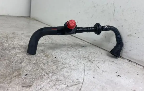 Volkswagen PASSAT B7 Vacuum line/pipe/hose 03C133751F
