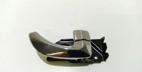 KIA Opirus Front door interior handle