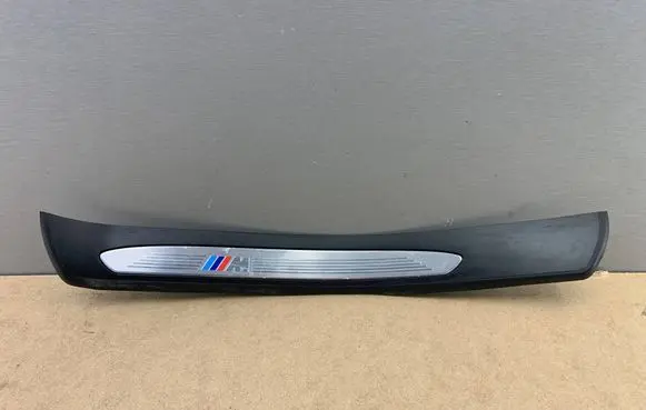 BMW 5 E60 E61 Rear sill trim cover 7898147 51477898823 7898823