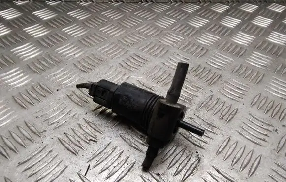 Mini One - Cooper Coupe R56 Windscreen/windshield washer pump 2751743 12133510