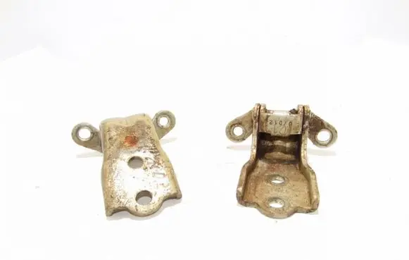 Front door hinge set