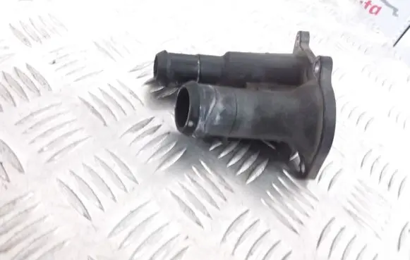 Ford Fiesta Thermostat/thermostat housing 2S6G9K478BA
