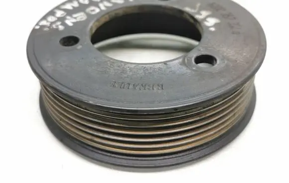Nissan X-Trail T31 Water pump pulley 8200357354d