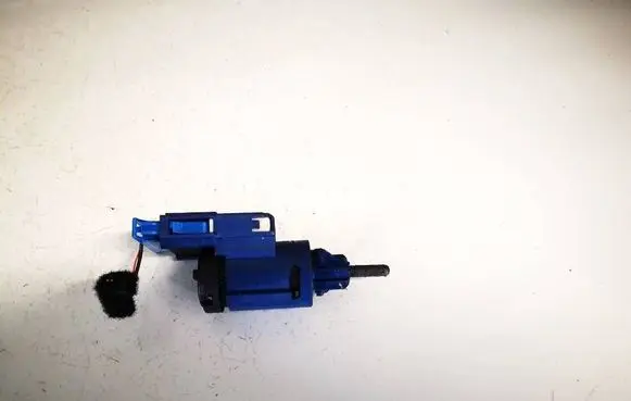 Brake pedal sensor switch