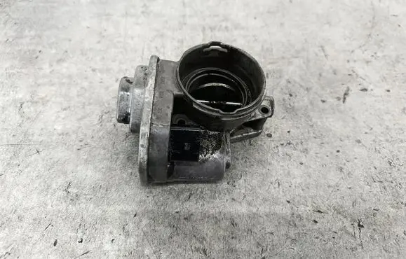 Audi A3 S3 8P Throttle body valve 038128063G