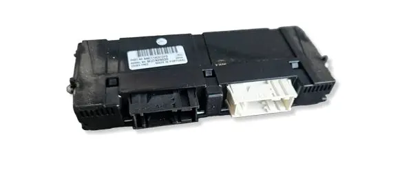 Ford Mondeo MK IV Climate control unit BM2T18C612FD CD3XXFRCC