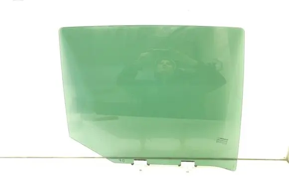 Renault Megane III Rear door window glass