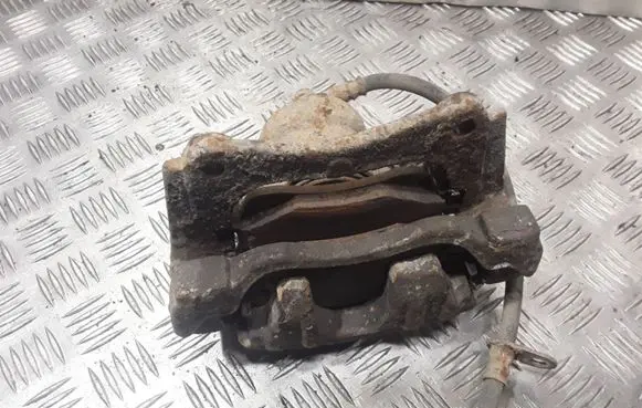 Toyota Corolla Verso AR10 Front brake caliper