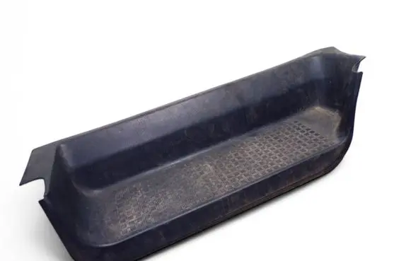 Volkswagen Transporter - Caravelle T4 Front sill trim cover 701863736B
