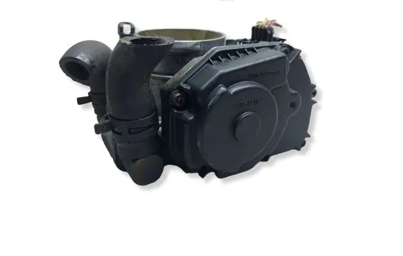 Volkswagen PASSAT B5 Throttle body valve 058133063HKASACJA 058133063H