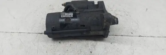 Mazda 5 Starter motor M000T88671 RF5C