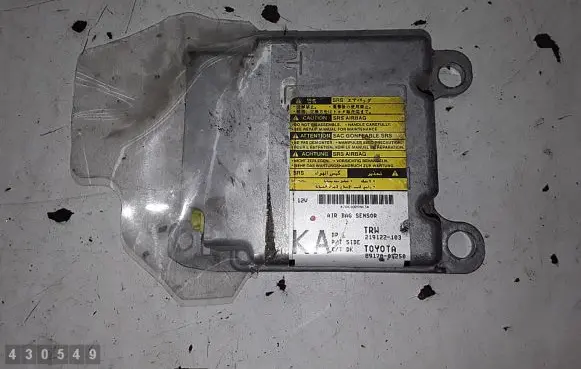 Toyota Avensis T270 Airbag control unit/module 8917005250