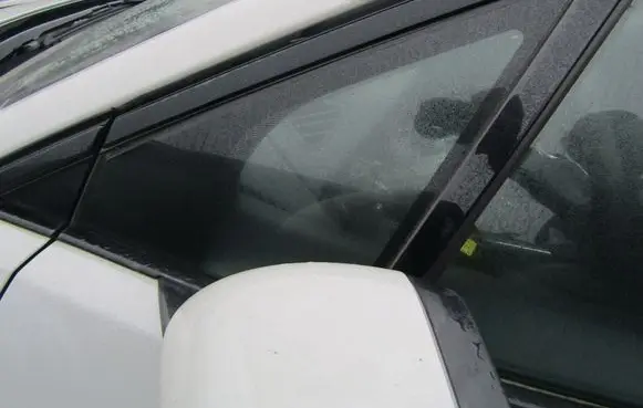Chevrolet Meriva Front triangle window/glass 