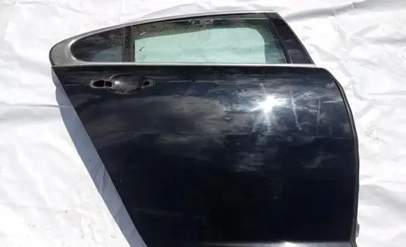 Rear door