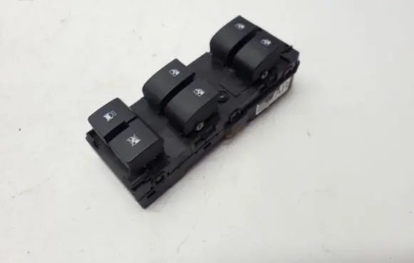 Chevrolet Captiva Electric window control switch 20987344 202005436
