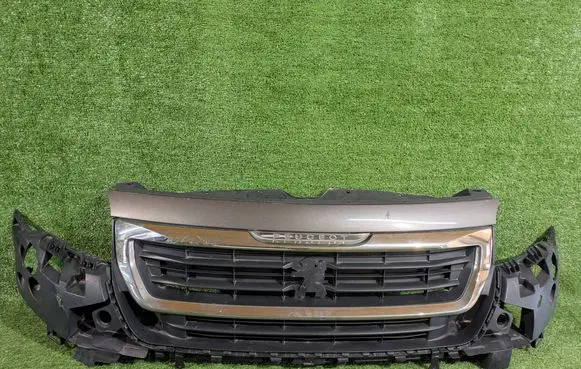 Peugeot Partner Front grill 