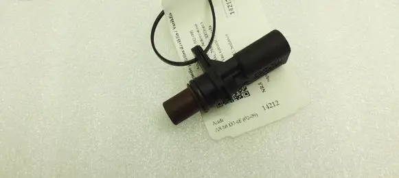 Audi A8 S8 D3 4E Camshaft position sensor 06C905163B