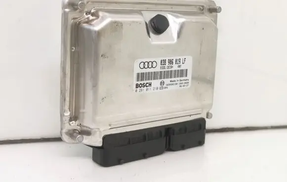 Audi A4 S4 B6 8E 8H Engine control unit/module 038906019LF 1039S02190 18030020