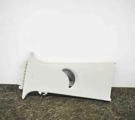 Seat Leon (5F) (B) pillar trim (bottom) 
