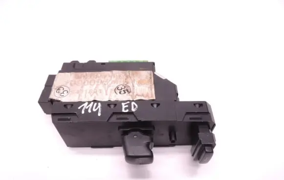 Volvo S60 Electric window control switch 30658695 D114