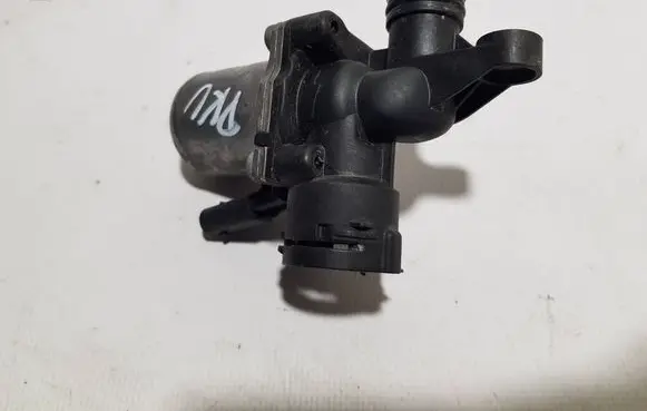 Mercedes-Benz C W204 Coolant heater control valve A2722000031RR A2722000031