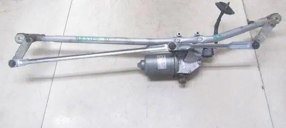 Front wiper linkage and motor