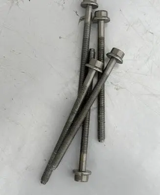 Volkswagen Caddy Cylinder head bolts 