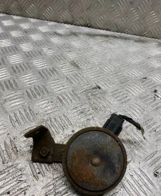 Hyundai Santa Fe Horn signal 966202B500