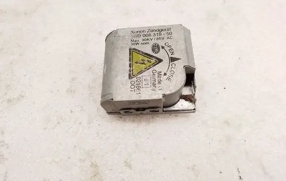 BMW X5 E53 Headlight ballast module Xenon 5DD00831950