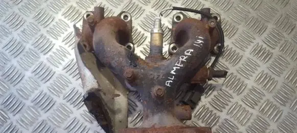 Nissan Almera Exhaust manifold