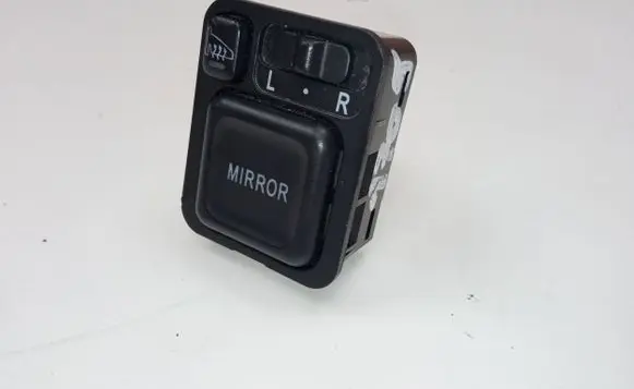Honda Civic Wing mirror switch