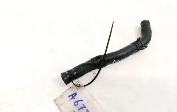 Hyundai Sonata Engine coolant pipe/hose