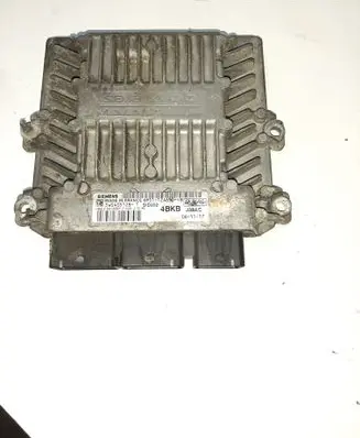 Ford Focus Air suspension control unit module (rear) 6M5112A650YB SID202 4BKB